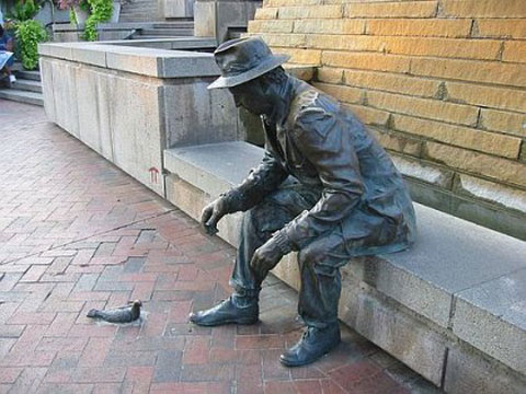 Name:  Interesting_Statues51.jpg
Views: 612
Size:  51.6 KB