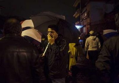 Name:  Flooding opens up sinkholes in Guatemala City 11.jpg
Views: 893
Size:  16.1 KB
