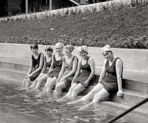 Name:  how-beaches-looked-100-years-ago17.jpg
Views: 441
Size:  55.5 KB