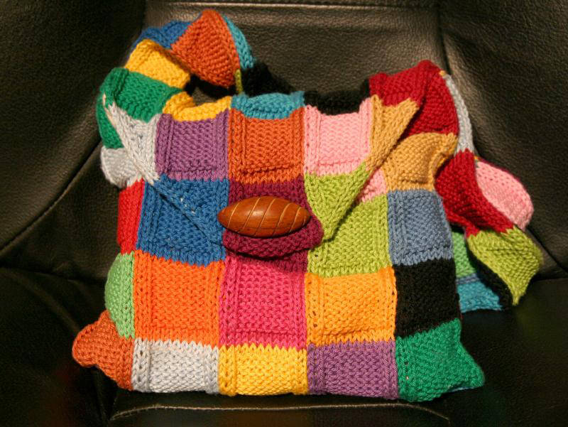 Name:  knitted-patchwork-purse-carry-routine-things-3.jpg
Views: 1079
Size:  100.2 KB