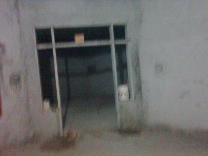 Name:  drawing room giraj main se pic li hy.jpg
Views: 291
Size:  177.0 KB