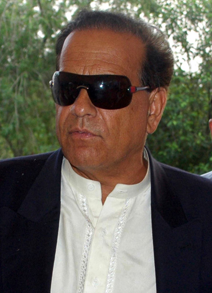 Name:  In this photograph taken on July 3, 2008 shows Salman Taseer, Governor of Punjab, at a film fest.JPG
Views: 2354
Size:  91.1 KB