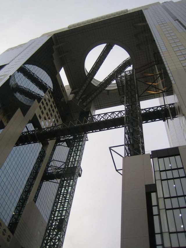 worlds-highest-escalator-umeda-district-kita-ku-4.jpg