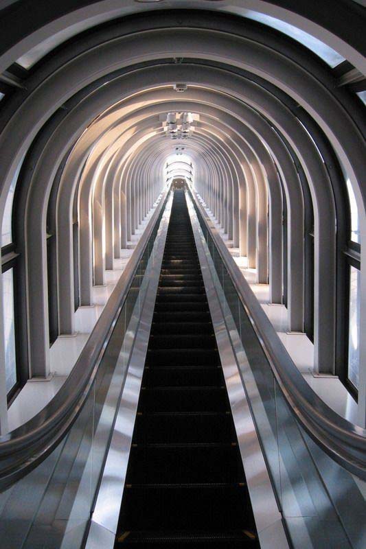 worlds-highest-escalator-umeda-district-kita-ku-7.jpg