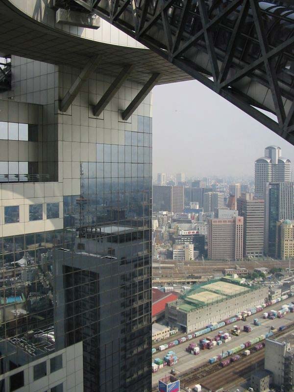 worlds-highest-escalator-umeda-district-kita-ku-8.jpg