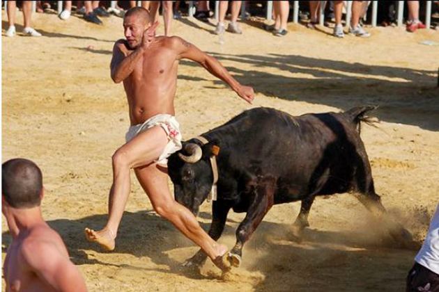 Name:  Spain - Running of the Bulls (23).jpg
Views: 576
Size:  49.5 KB