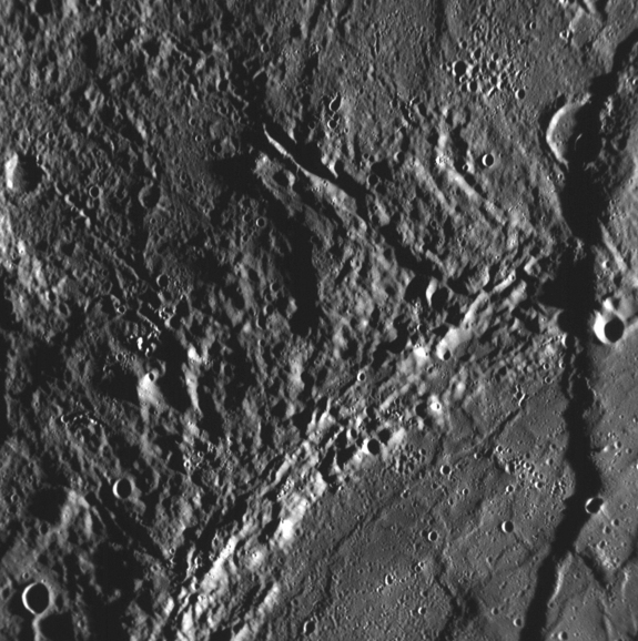 Name:  Mercury's Shrinking Core.jpg
Views: 568
Size:  266.6 KB