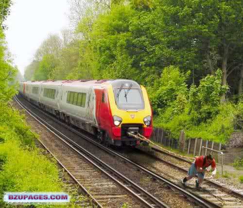 Name:  Man pulling the train.jpg Views: 0 Size:  62.9 KB