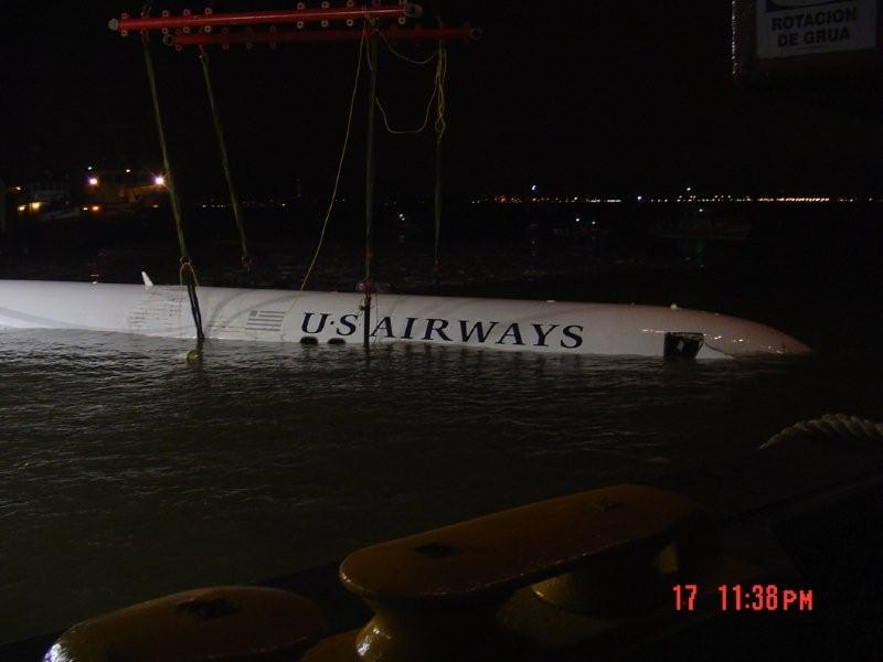 us-air-salvage-hudson-river-ny-download_4.jpg