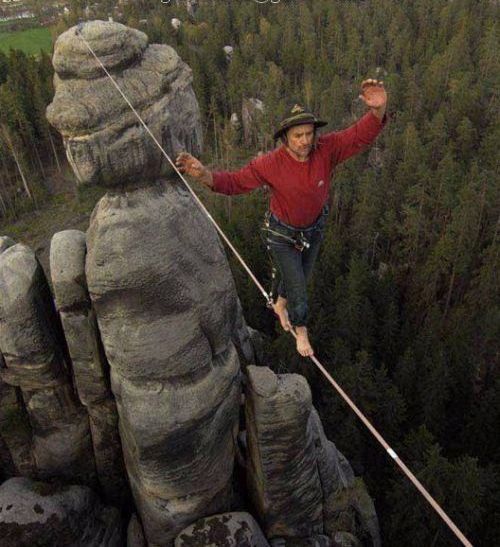 Name:  download_002.jpg
Views: 227
Size:  57.2 KB