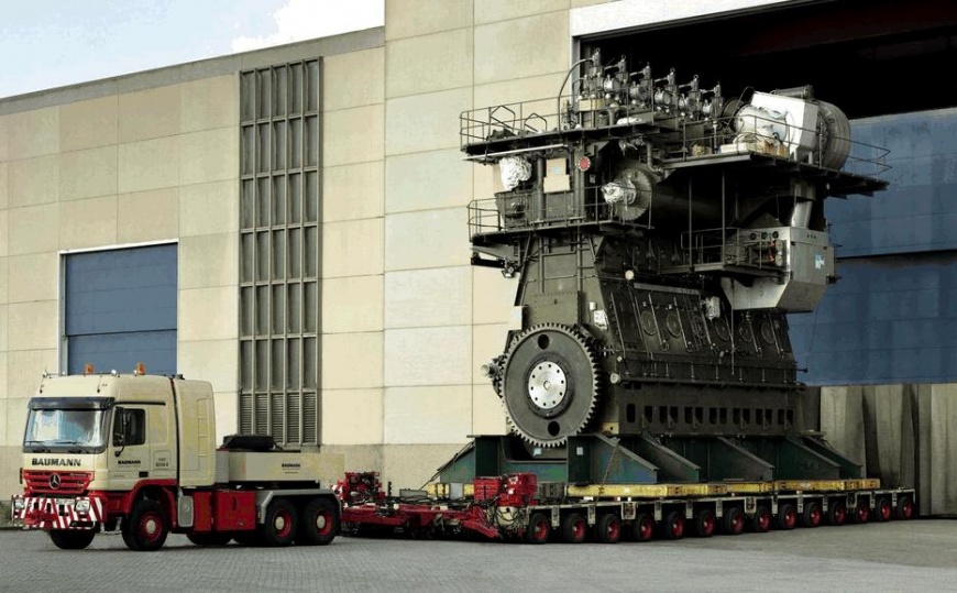 worlds-biggest-engine-1.jpg