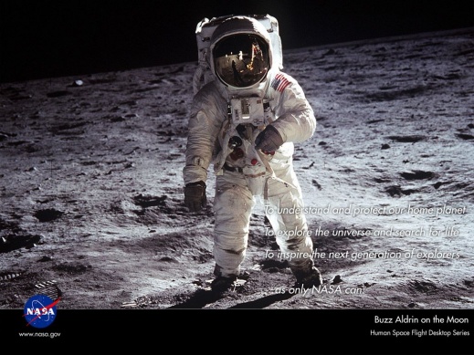 Moon Buzz 1 VVDN5NBA60 1024x768[1]