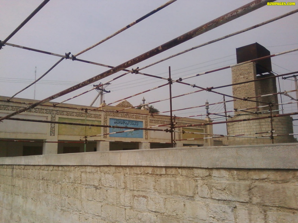 Ibraheem Mosqe at Taunsa barrage