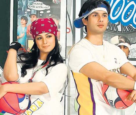 ayesha takia and shahid kapoor