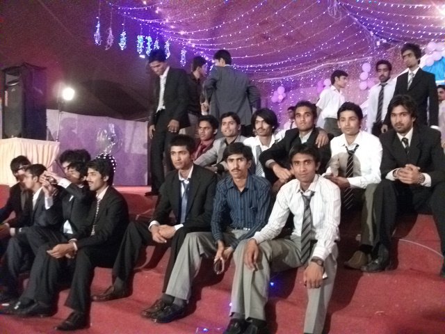 BIT08 12 Group Photo  (Annual Dinner IT 2011