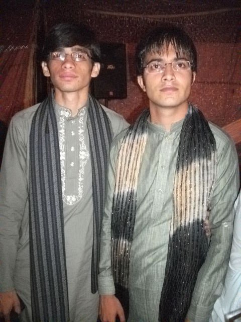 Zeeshan with his class fellow  (Annual Dinner IT 2011